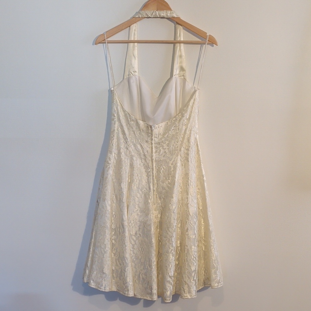 VINTAGE NU MODE cream lace dress - size small - Picture 6 of 16